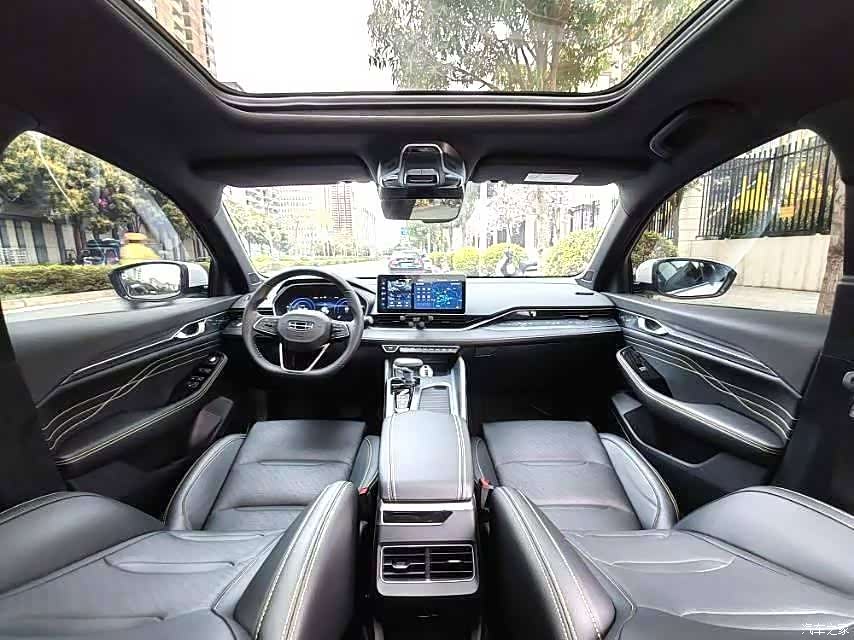 Geely Preface, 2024 4
