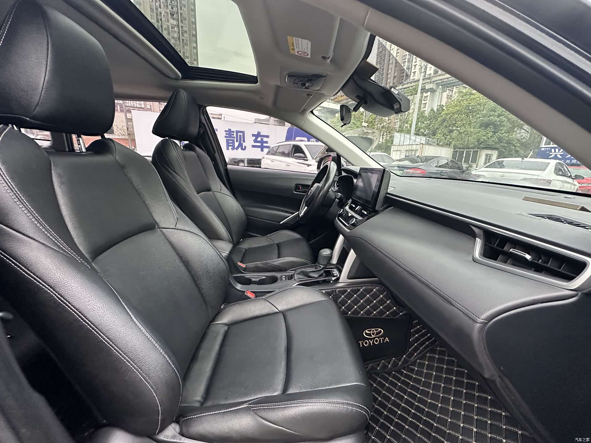 Toyota Frontlander, 2023 19
