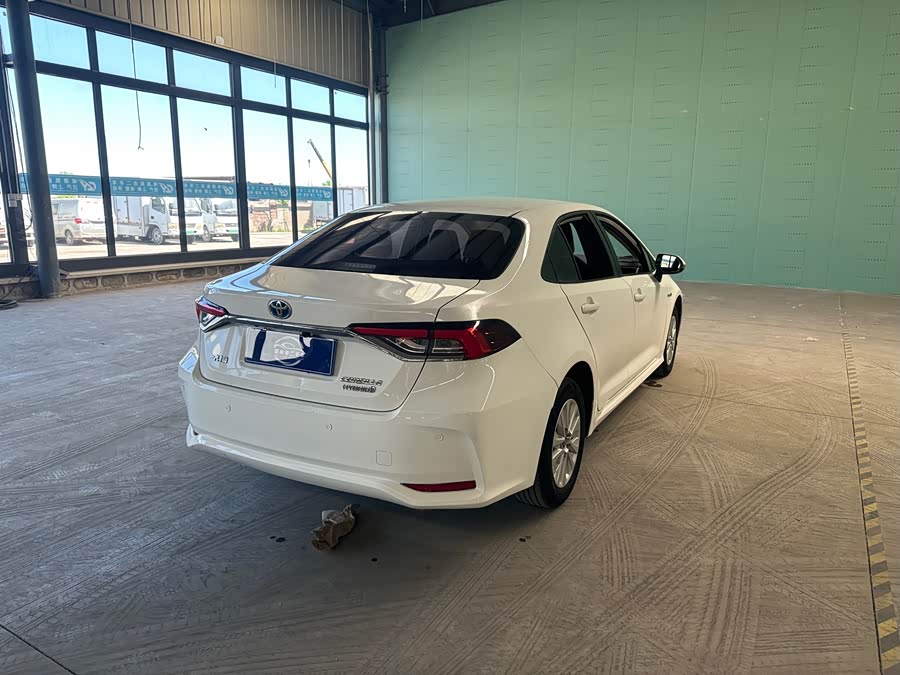 Toyota Corolla 2022, фото 5