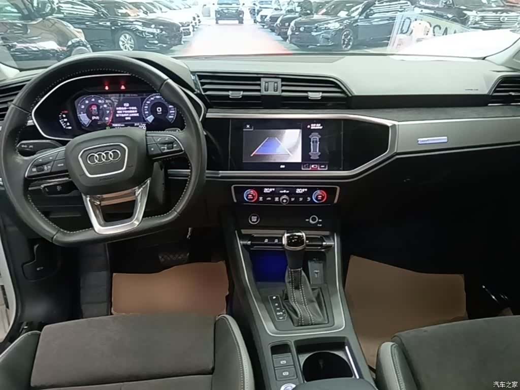 Audi Q3, 2021 10