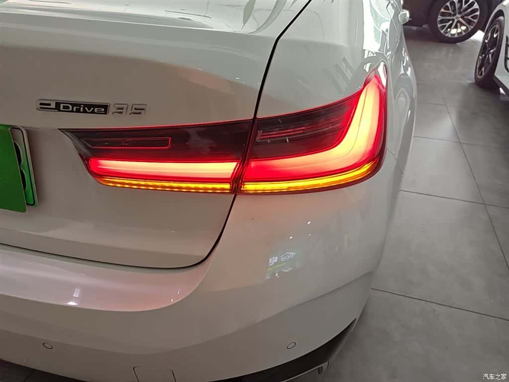 BMW i3, 2024 8