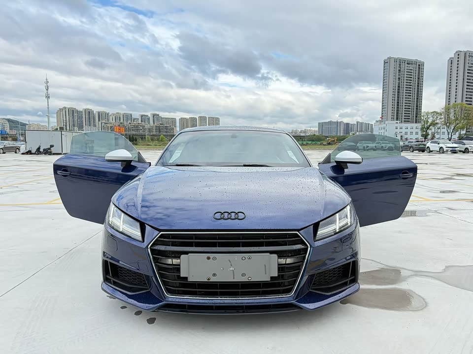 Audi TT