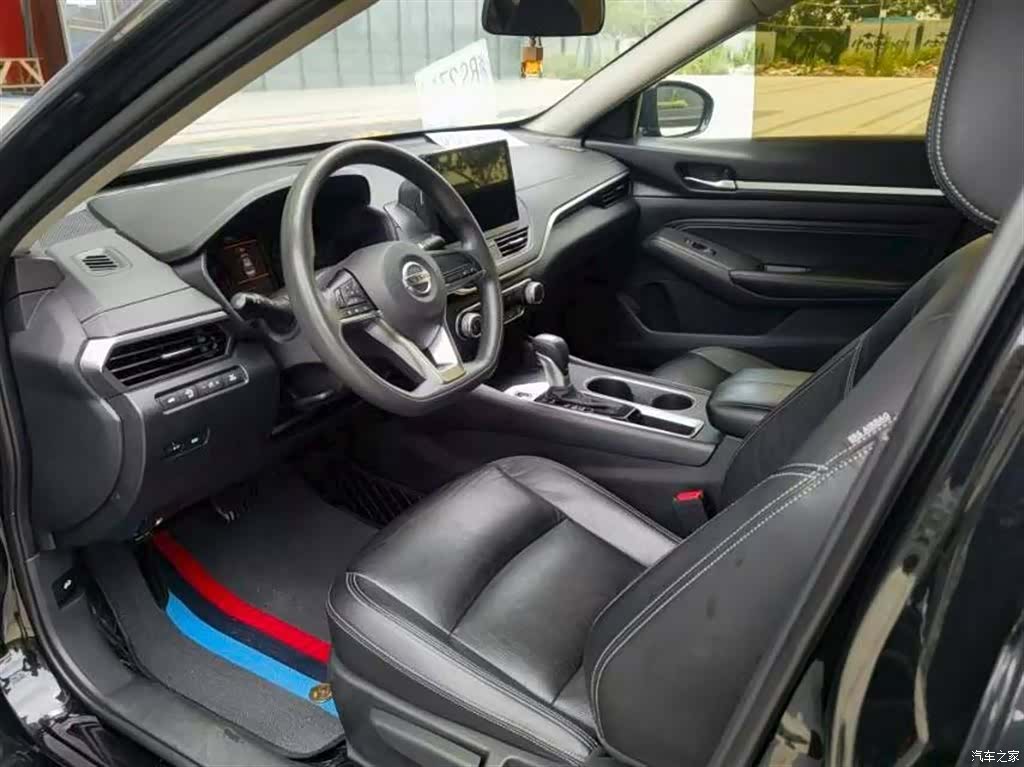 Nissan Teana, 2020 4