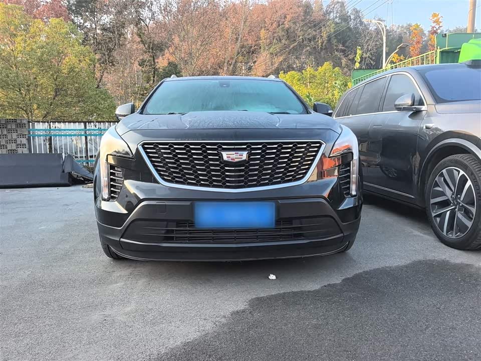 Cadillac XT4
