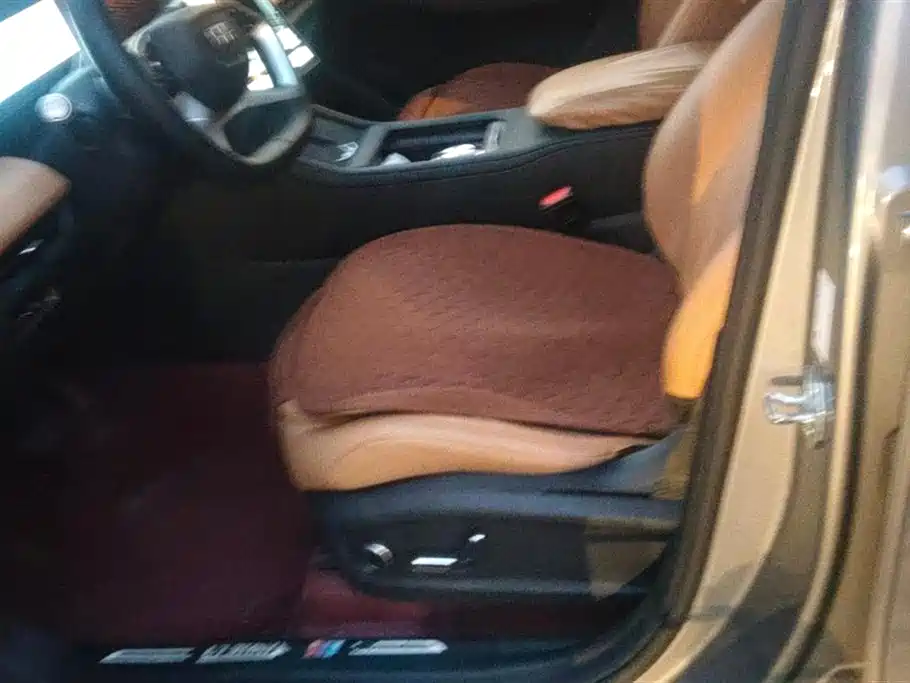 Geely Galaxy Galaxy L7