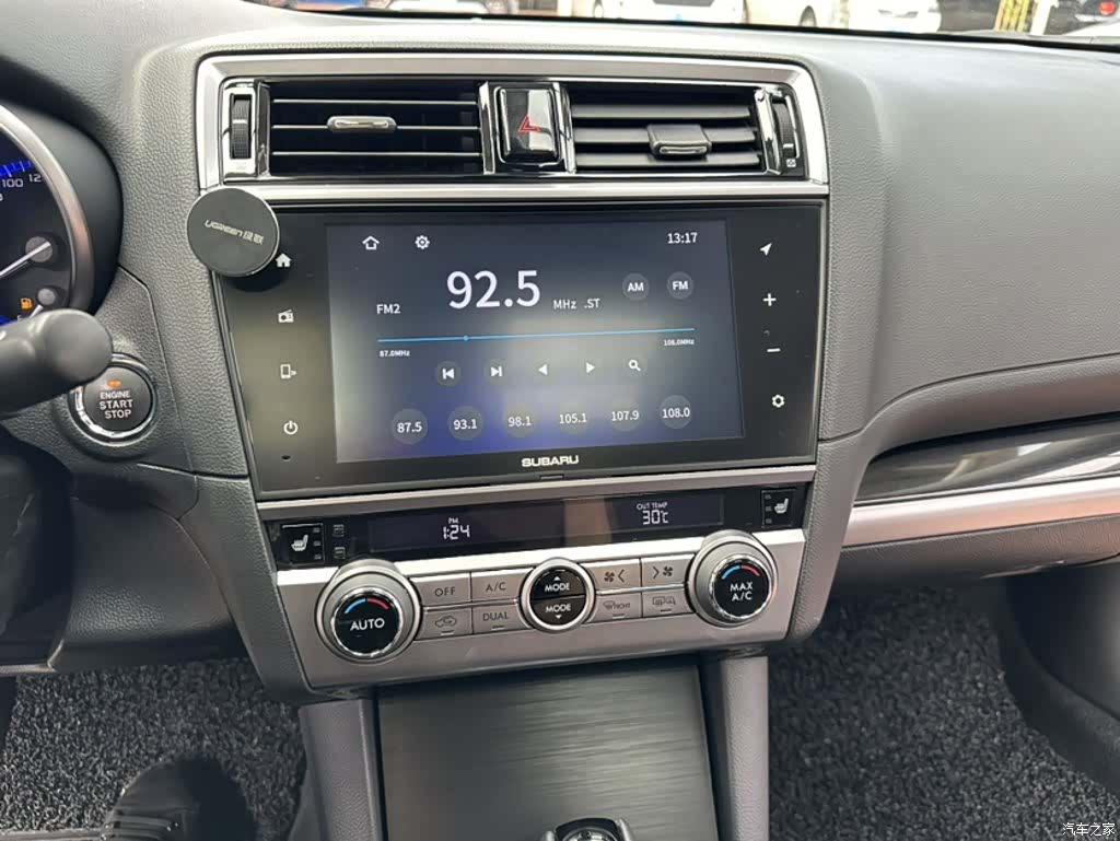 Subaru Legacy, 2017 16
