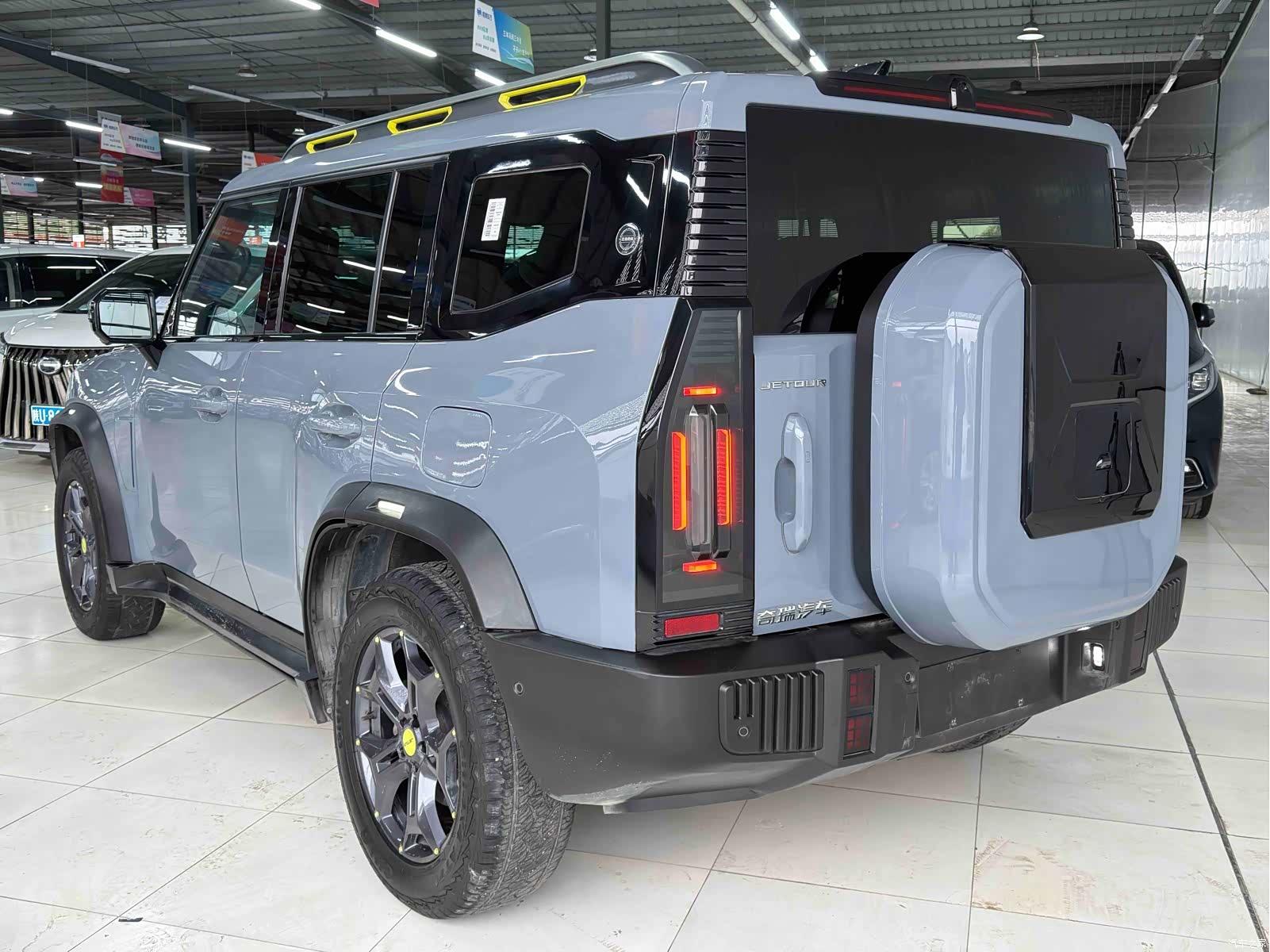 Jetour Traveller, 2023 22