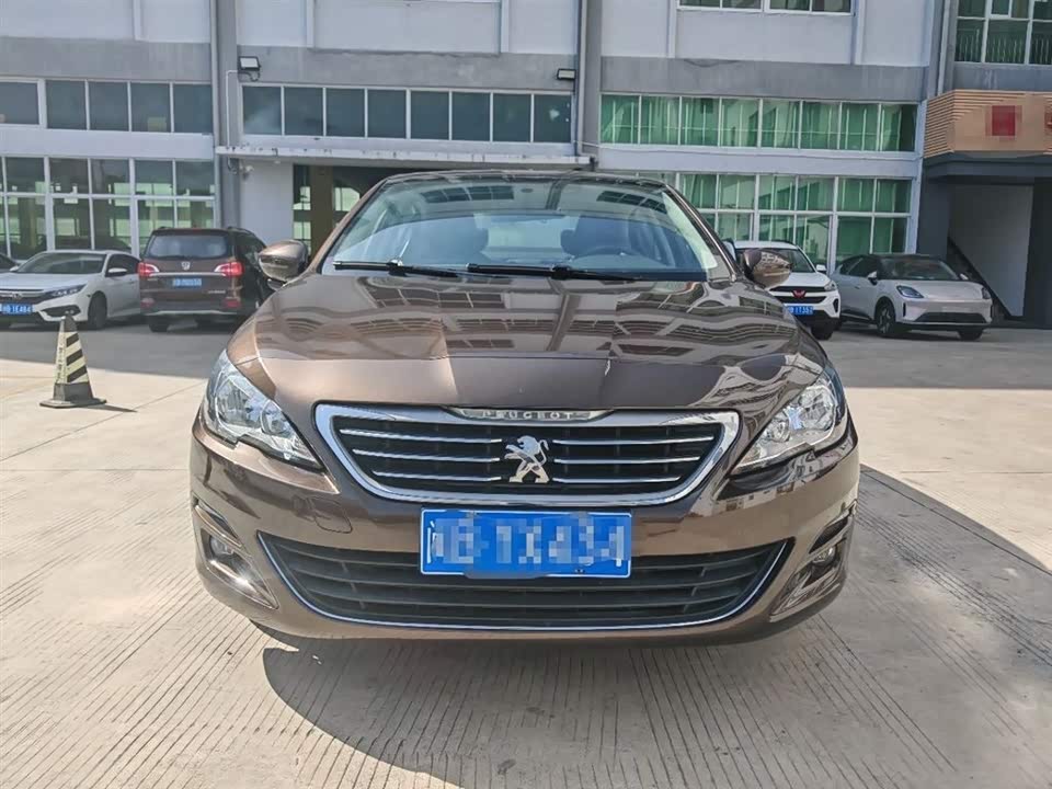 Peugeot 408