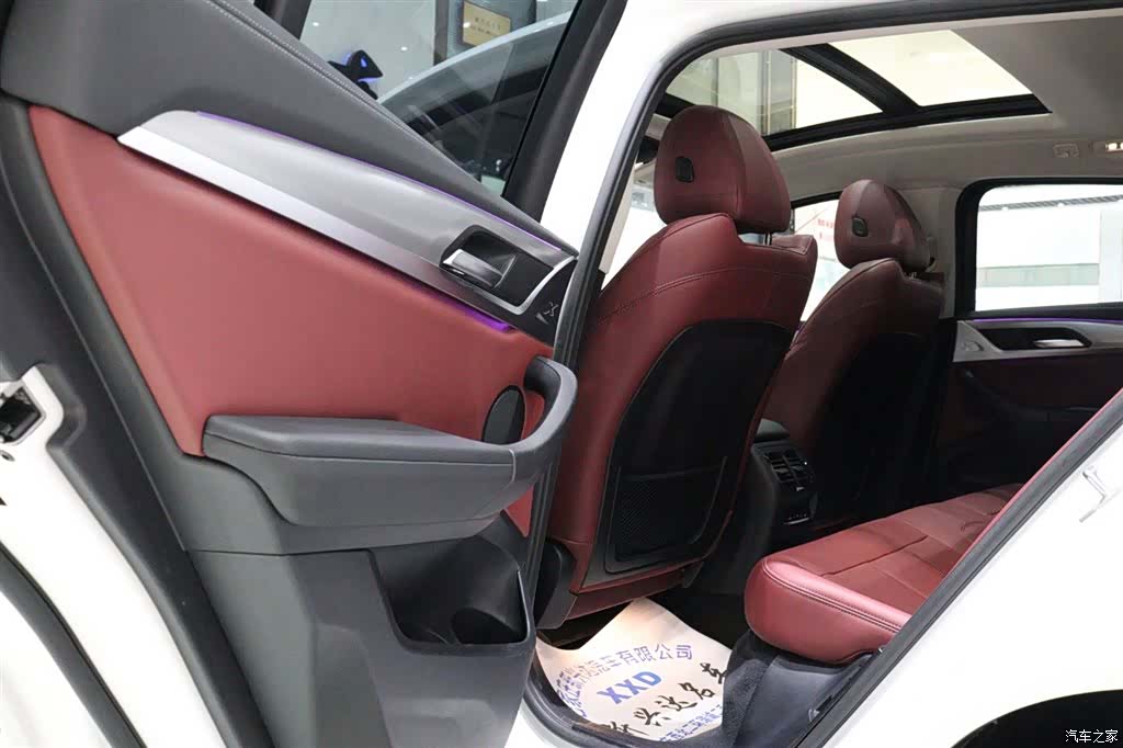 BMW X4, 2023 9