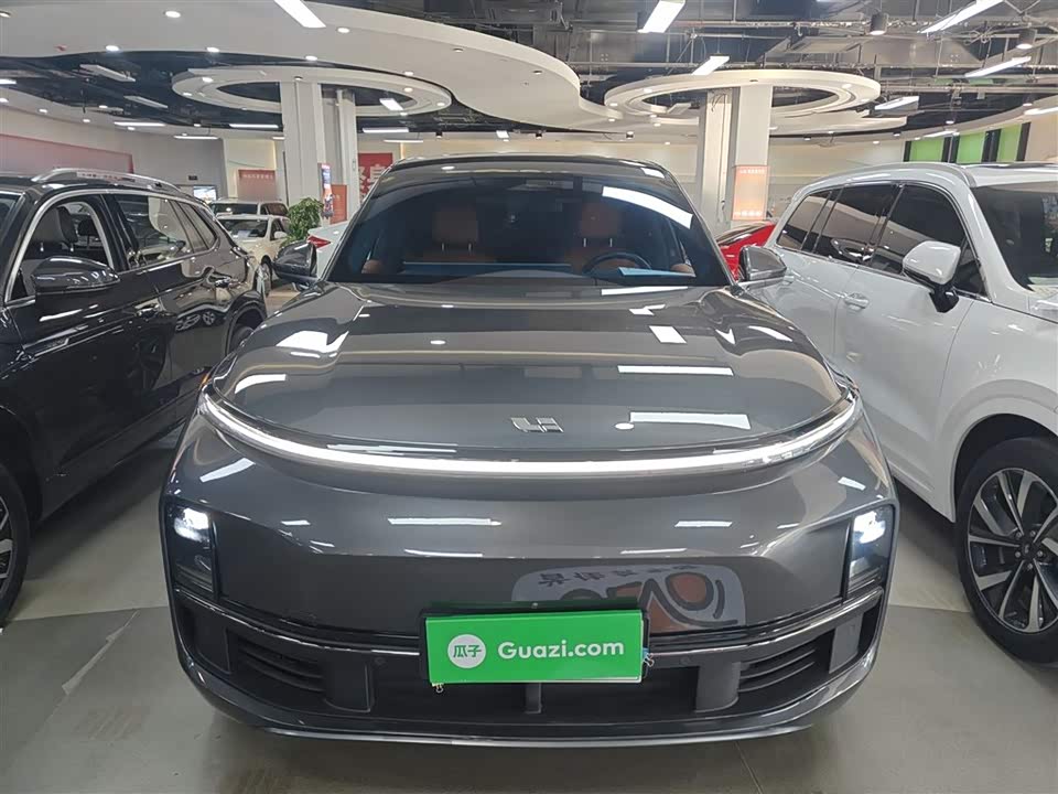 Li Auto Ideal L8