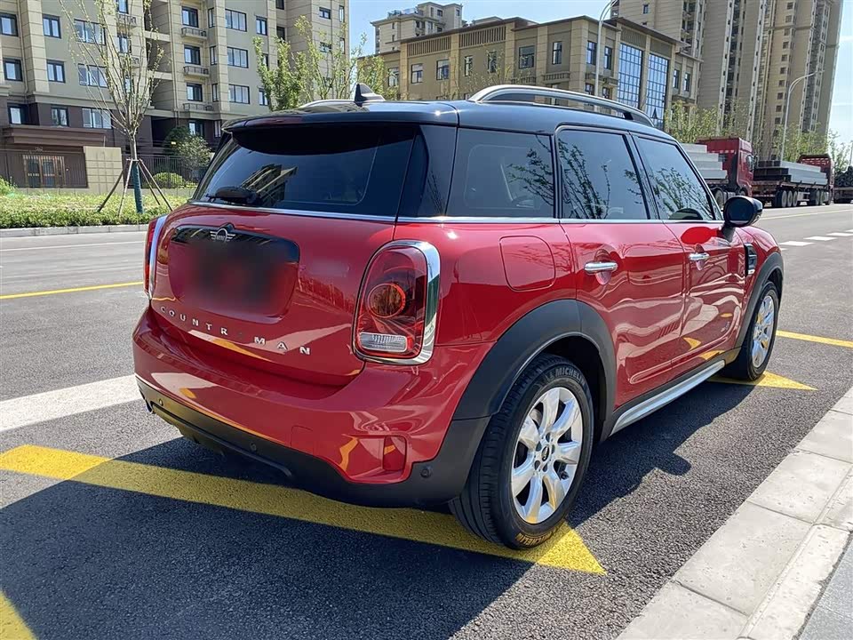 MINI COUNTRYMAN