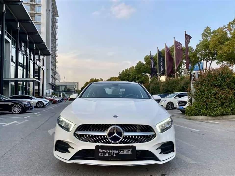 Mercedes-Benz Class A Mercedes-Benz Class A