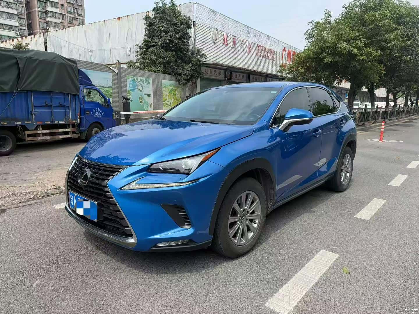 Lexus NX, 2019 1