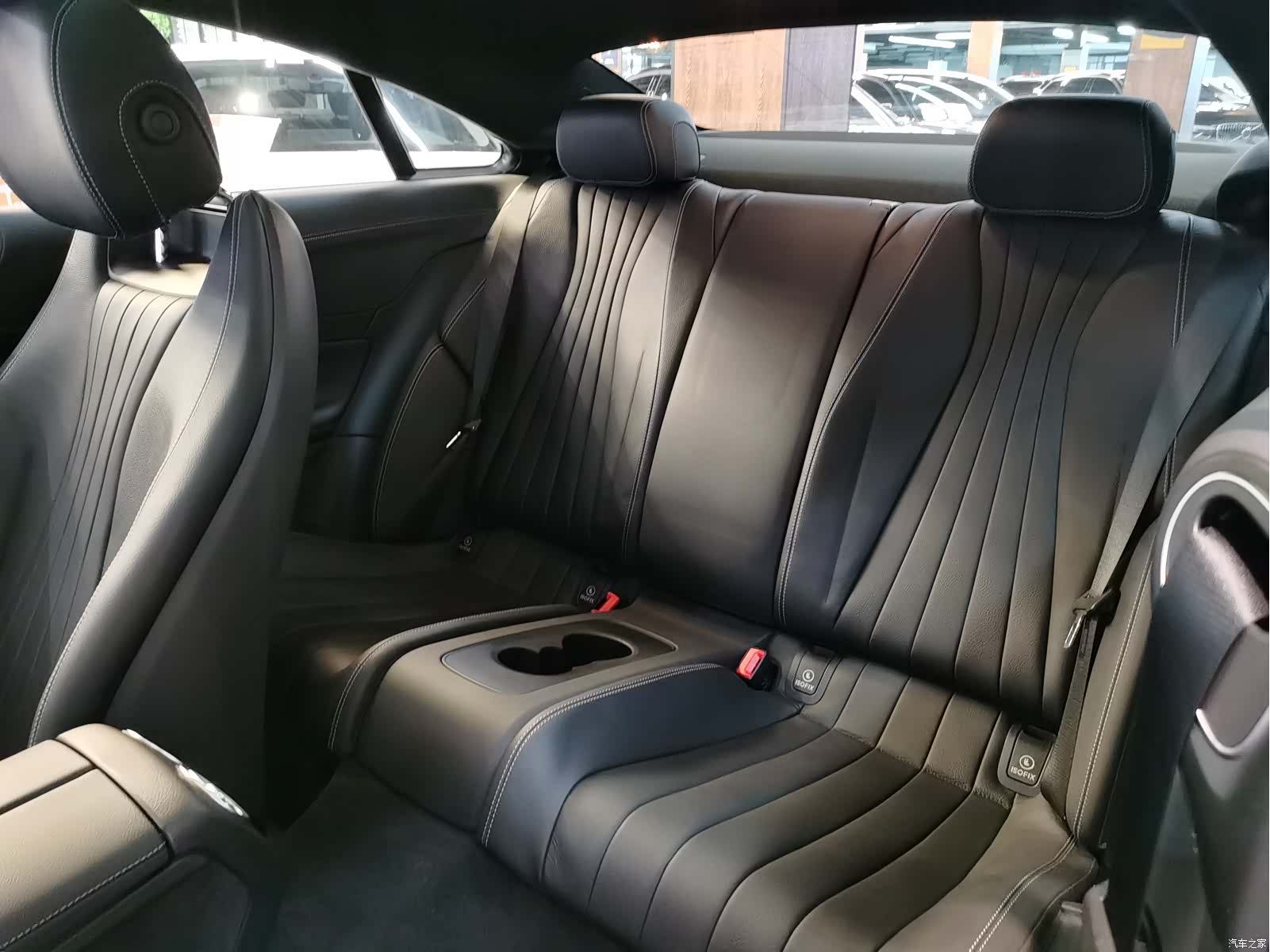 Mercedes-Benz E-Class, 2025 9