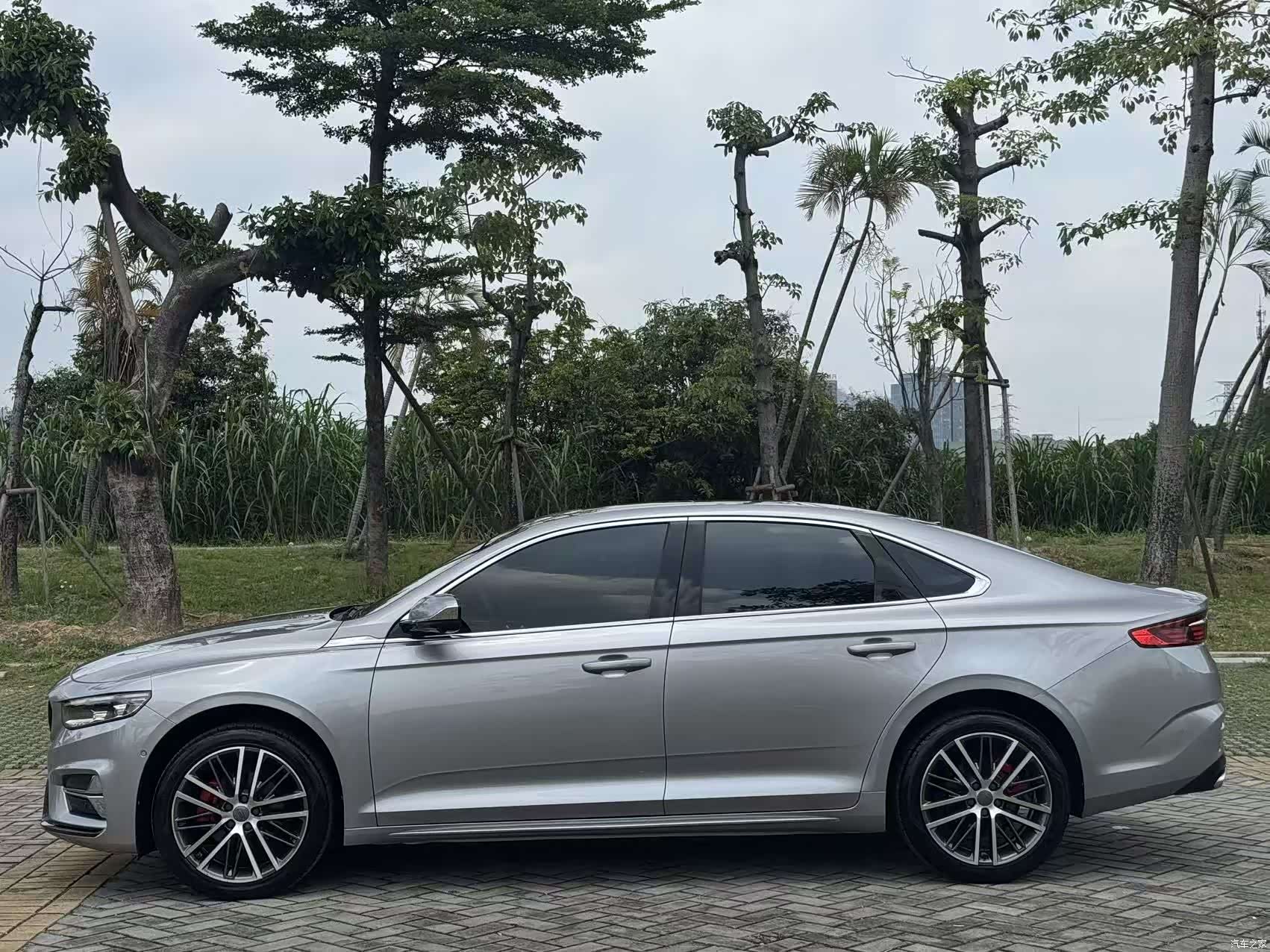 Geely Preface, 2022 8