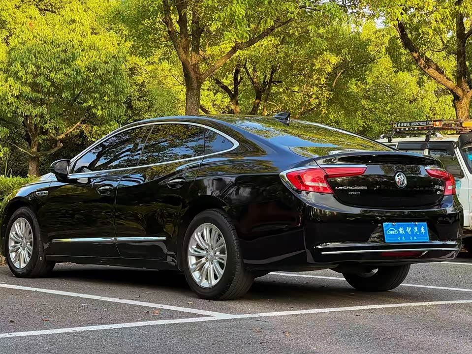 Buick Lacrosse