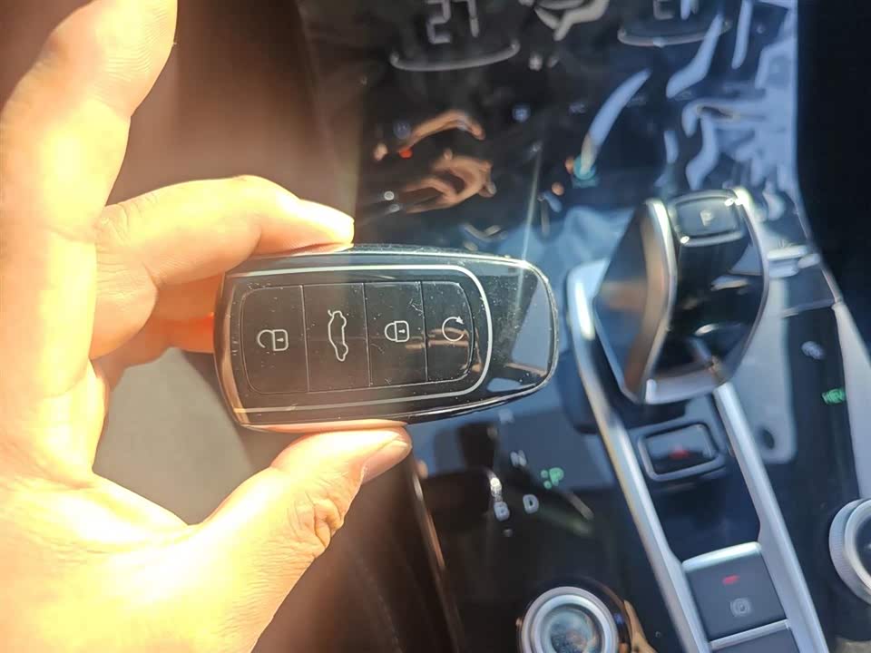 Chery Tiggo 8 PLUS Kunpeng e+