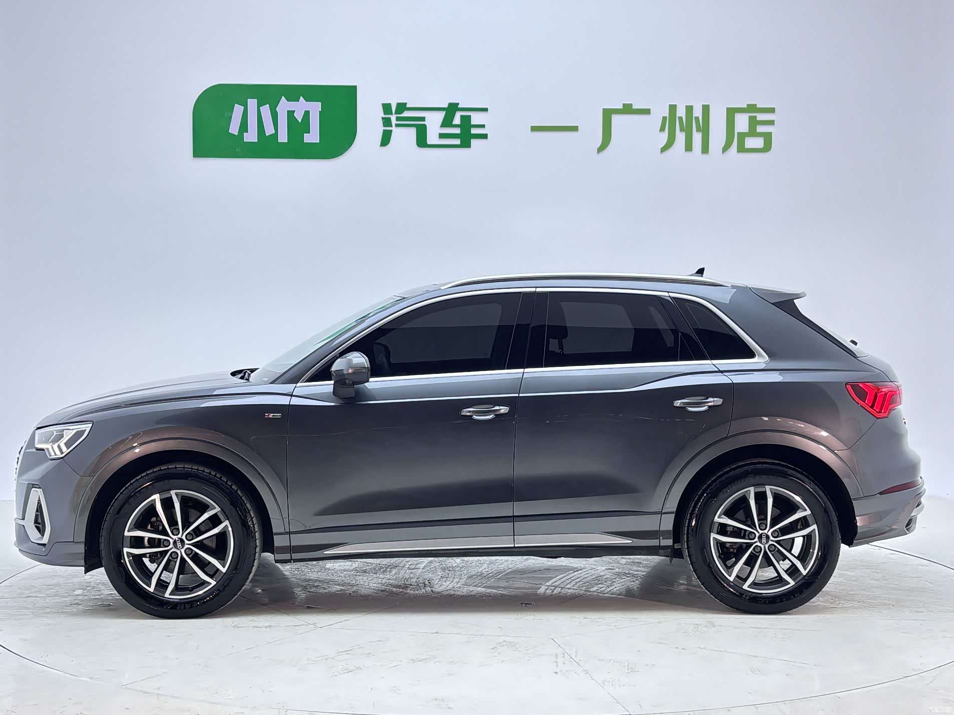 Audi Q3, 2022 8
