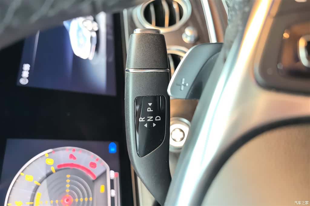 Mercedes-Benz E-Class, 2018 15