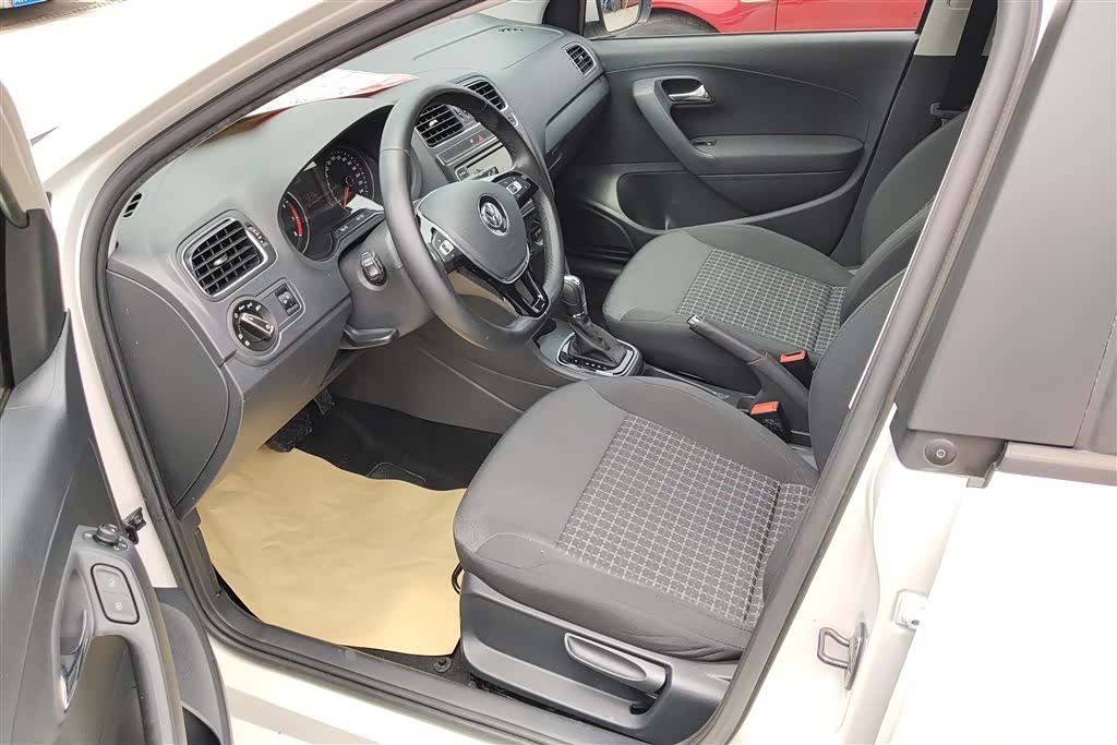 Volkswagen Polo, 2017 9