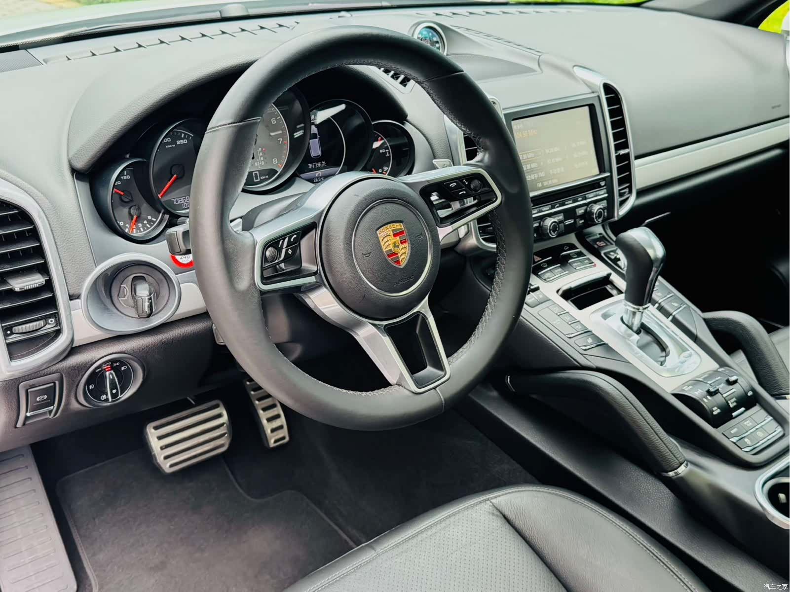 Porsche Cayenne, 2016 10