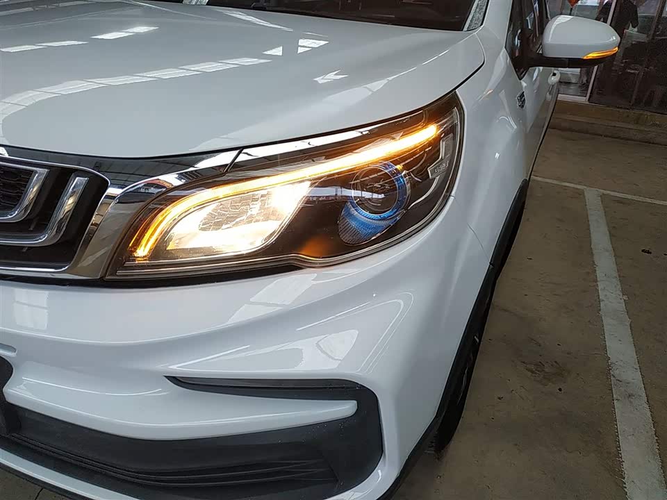 Geely Vision X3