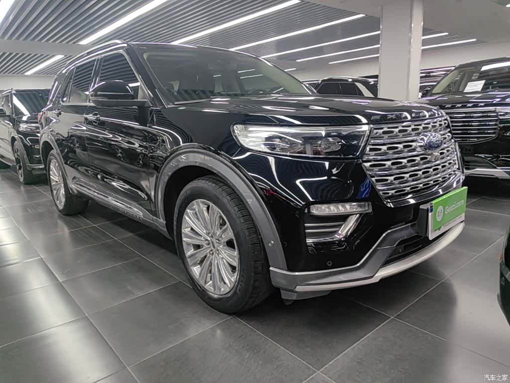 Ford Explorer, 2021 4