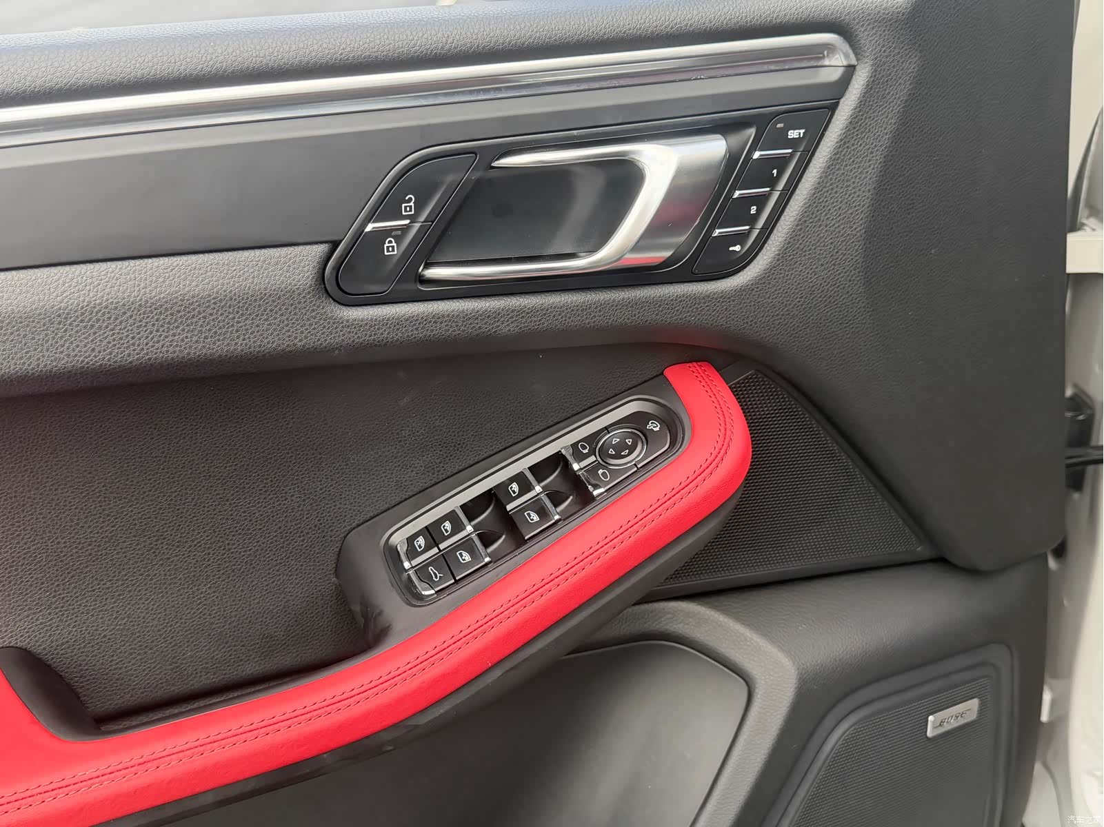 Porsche Macan, 2022 10