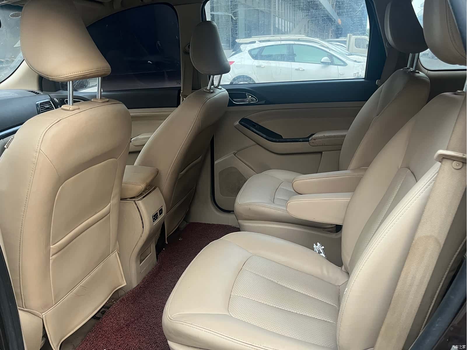 Wuling 730, 2015 9