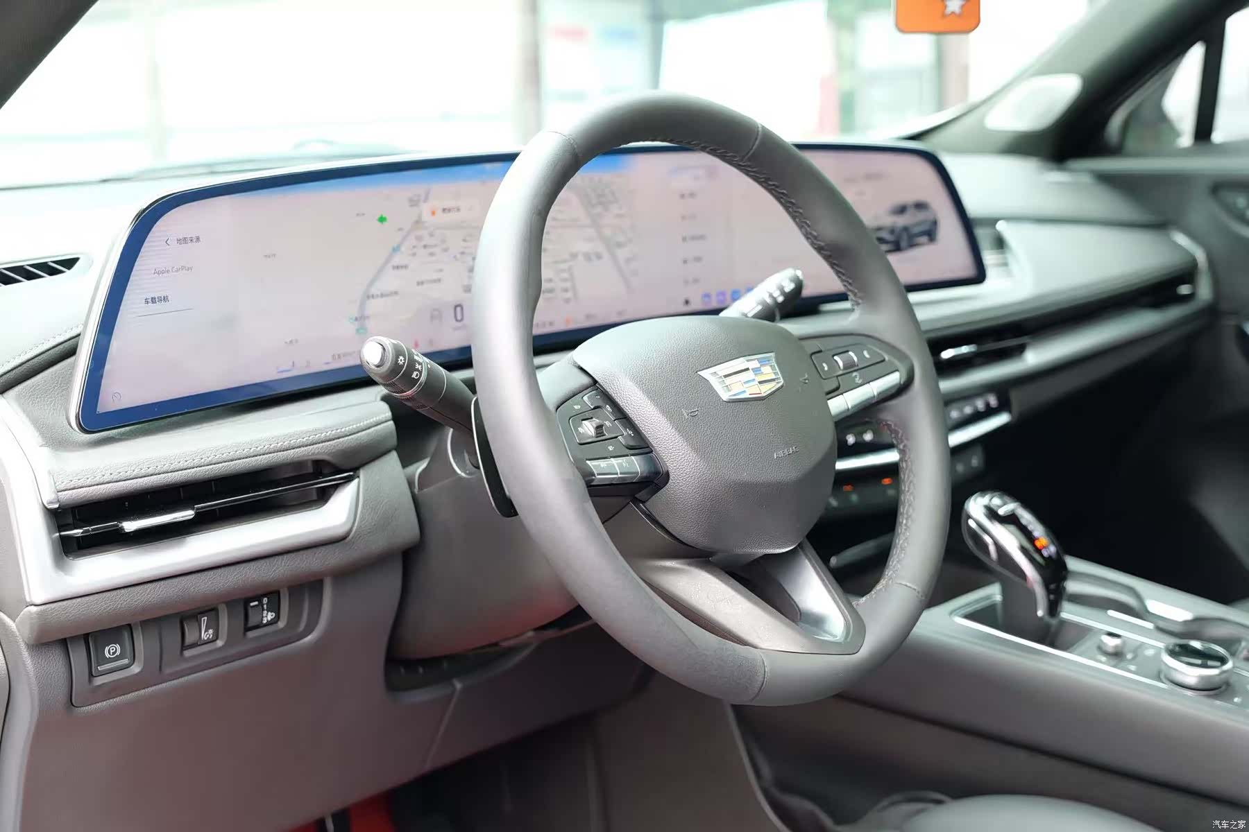Cadillac XT4, 2023 9