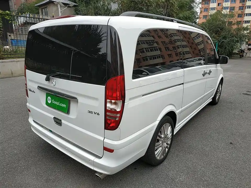 Mercedes-Benz Viano