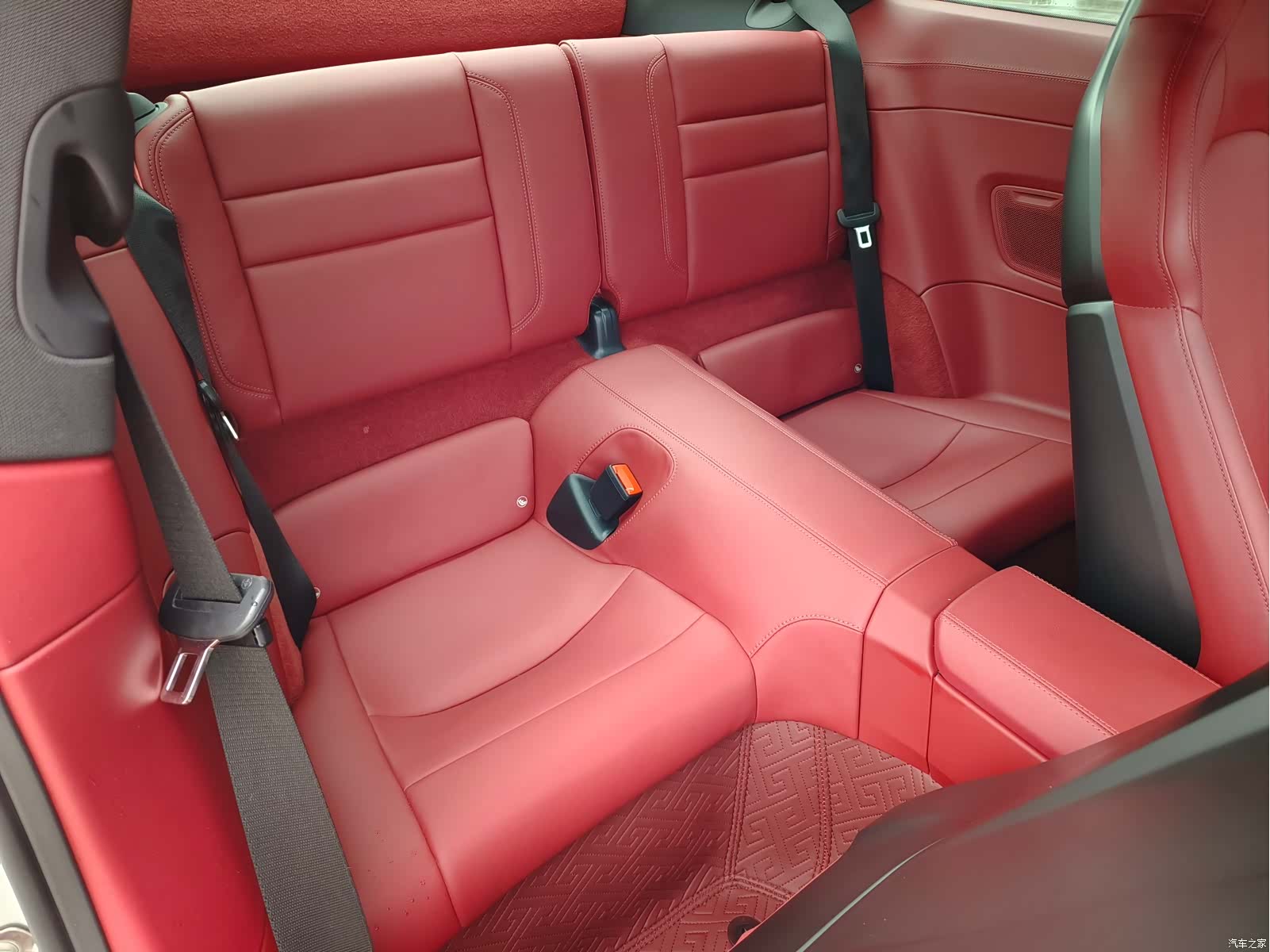 Porsche 911, 2024 13