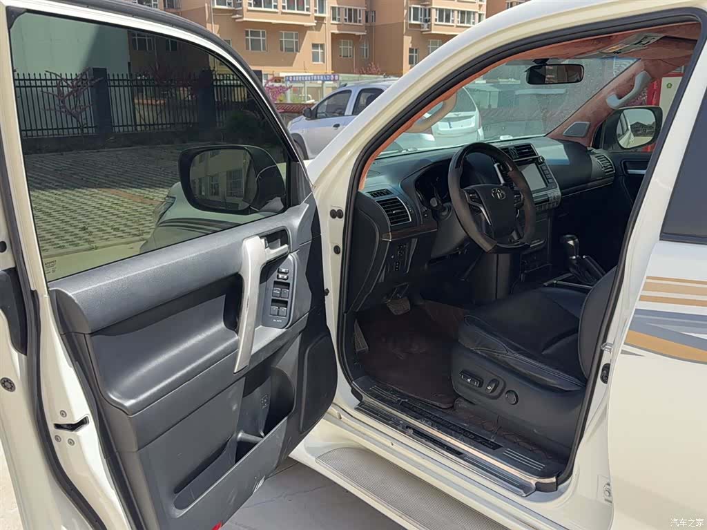 Toyota Prado, 2018 10