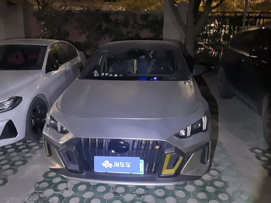 Trumpchi Shadow Leopard