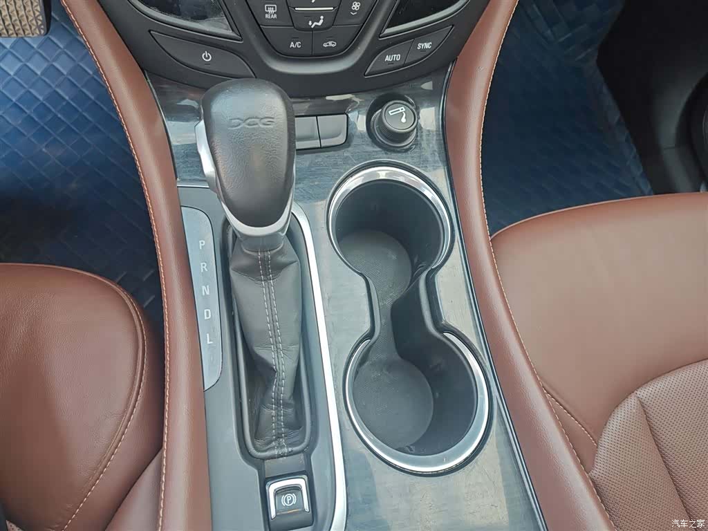 Buick Envision Plus, 2021 14