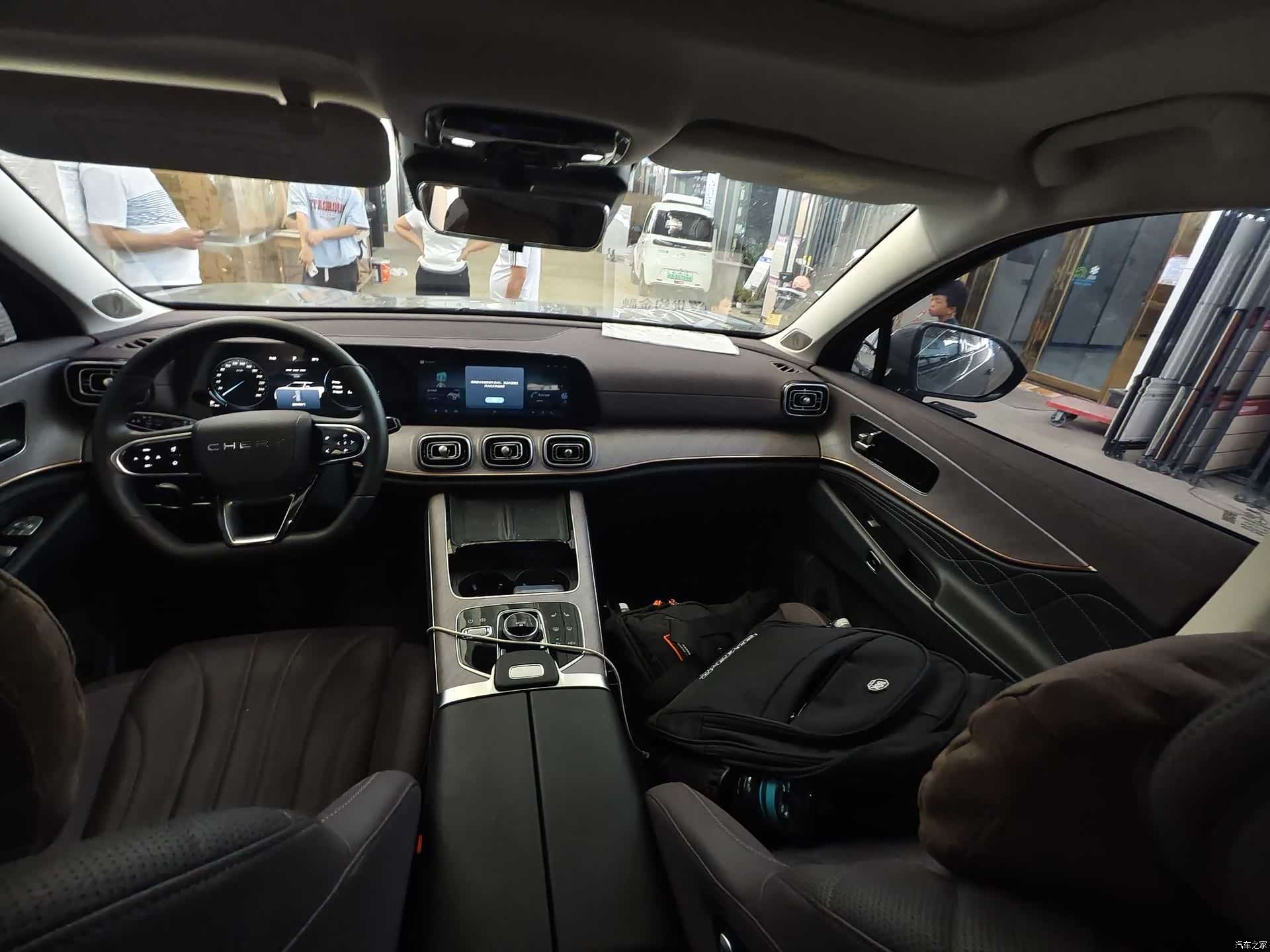 Chery Tiggo 9, 2025 все фото
