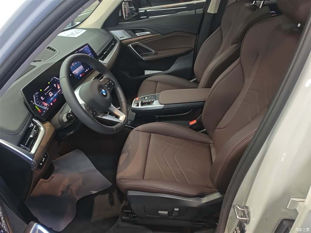 BMW X1, 2024 15