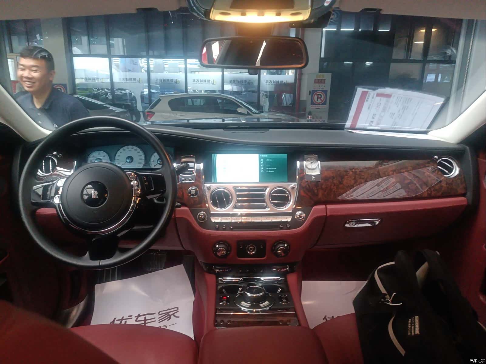 Rolls-Royce Ghost, 2015 4