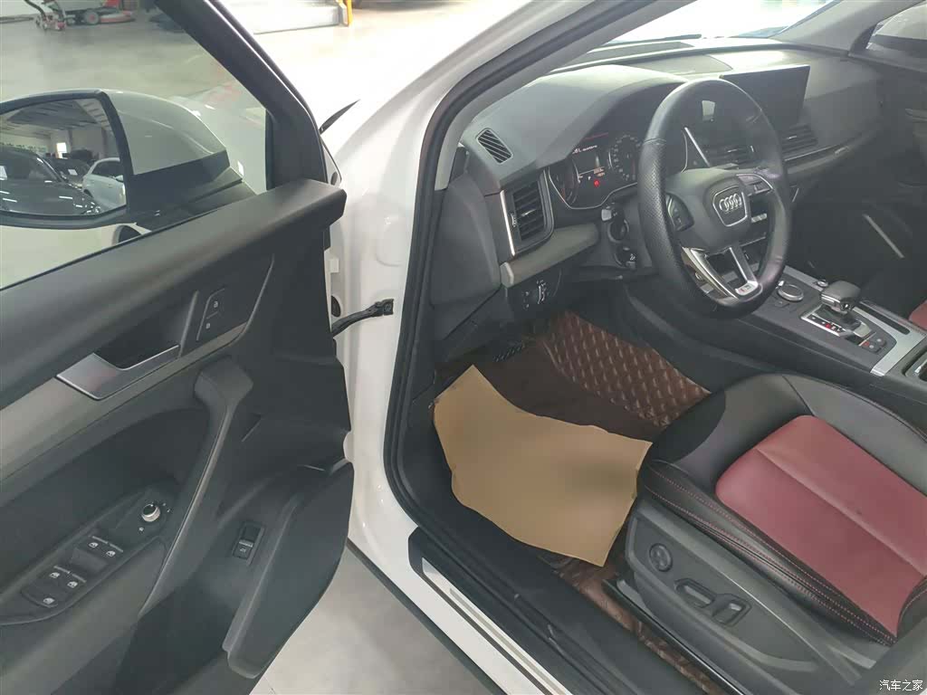 Audi Q5L, 2019 16
