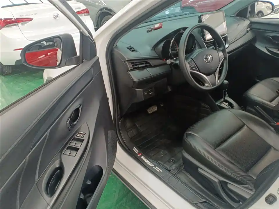Toyota YARiS L Zhixuan