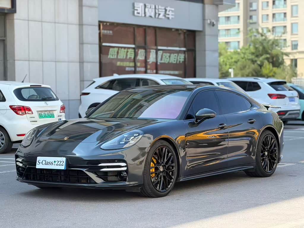 Porsche Panamera