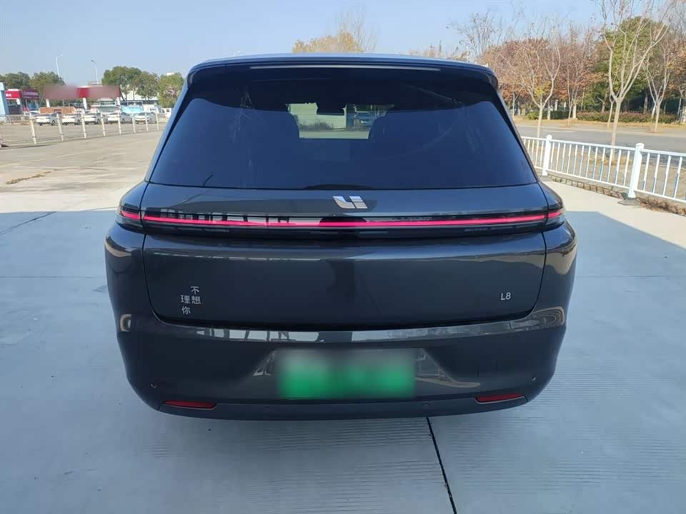 Li Auto Ideal L8