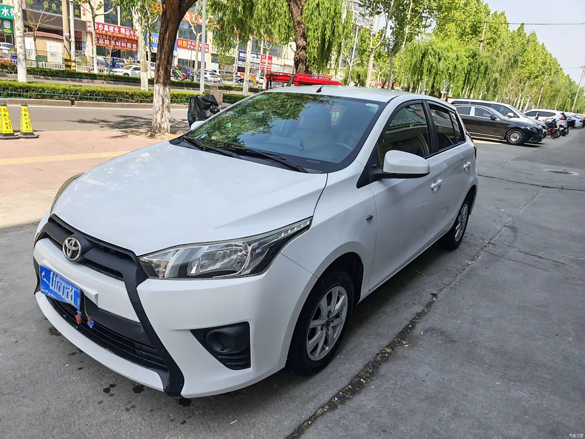 Toyota YARiS L