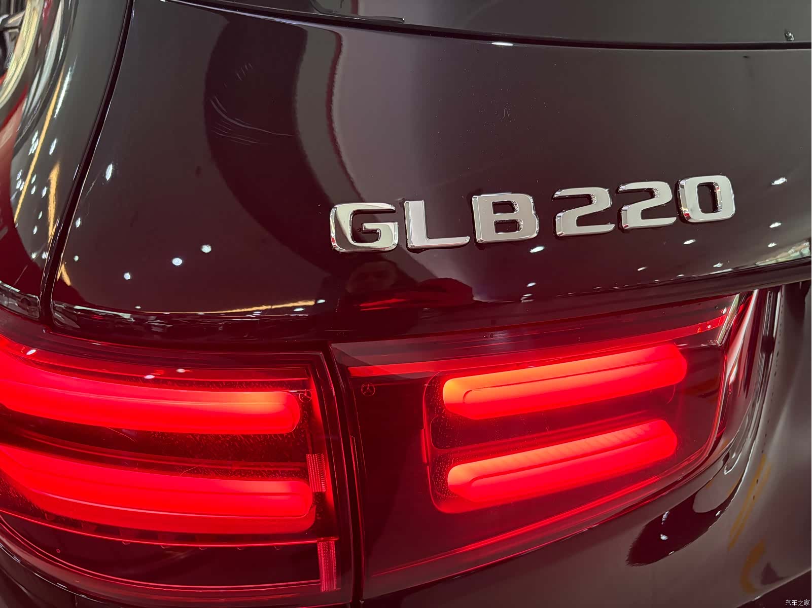 Mercedes-Benz GLB, 2025 14