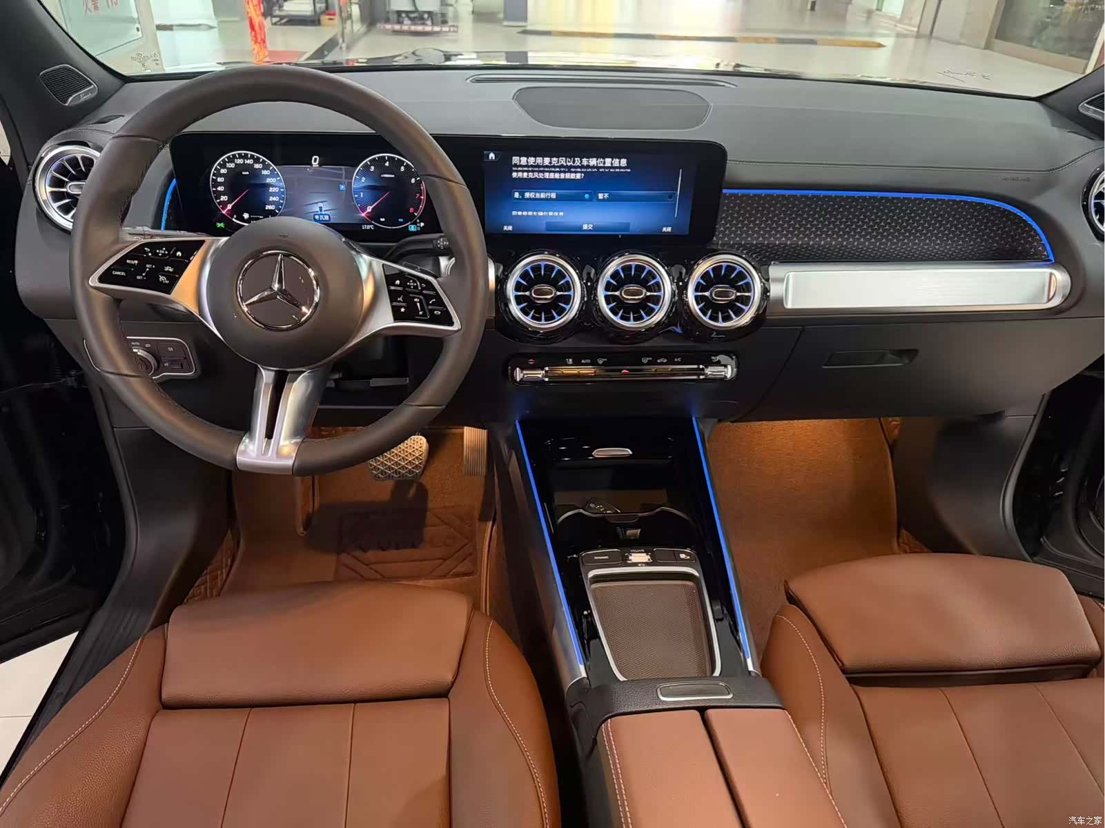 Mercedes-Benz GLB, 2025 13