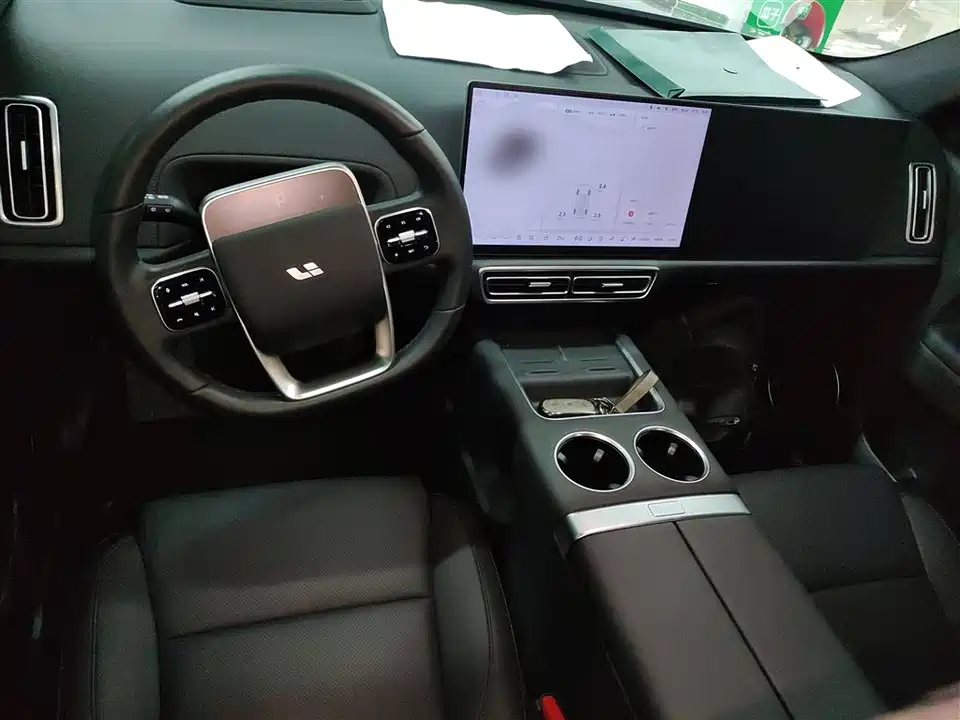 Li Auto Ideal L6