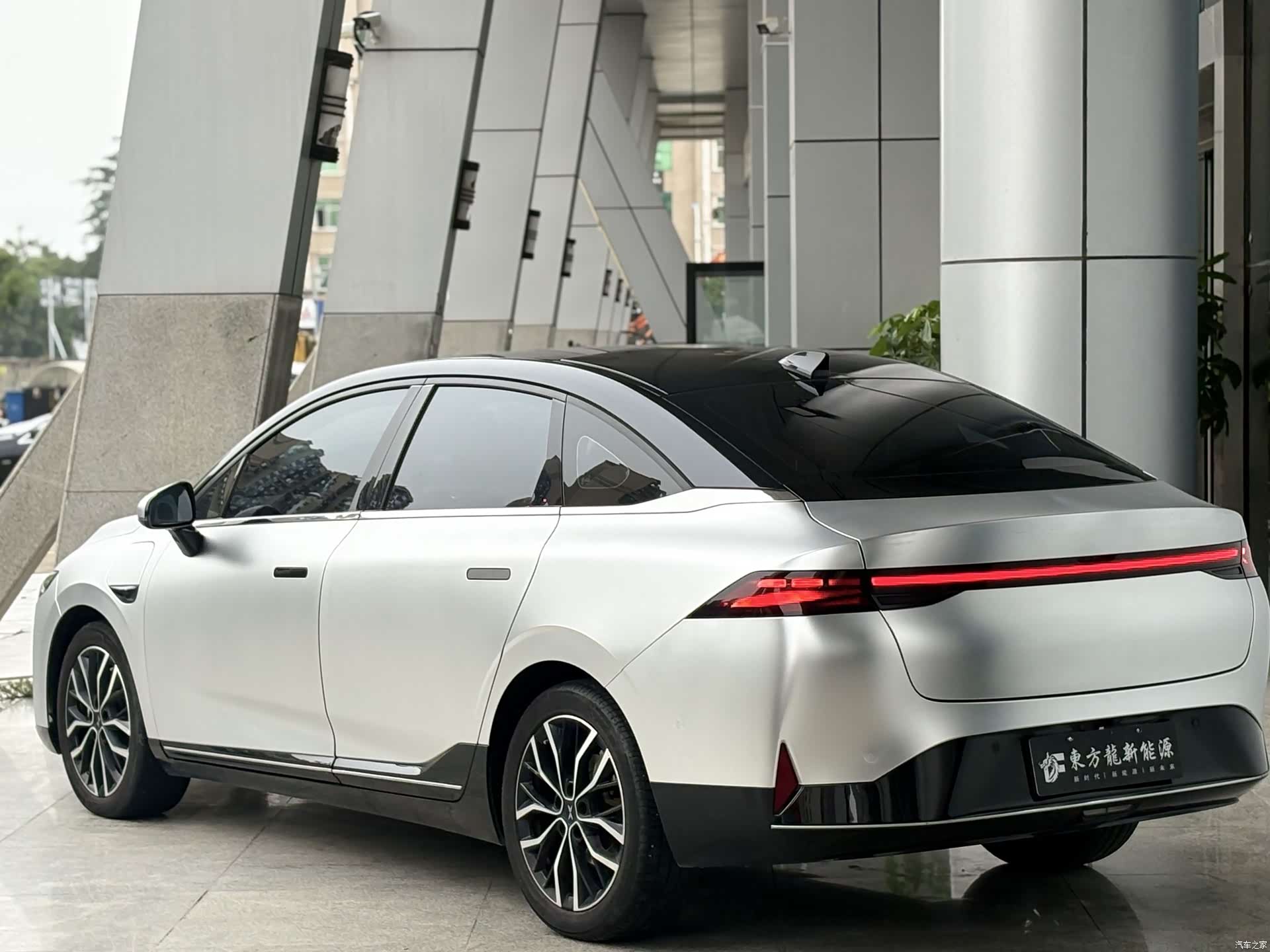 Xpeng P5, 2022 9