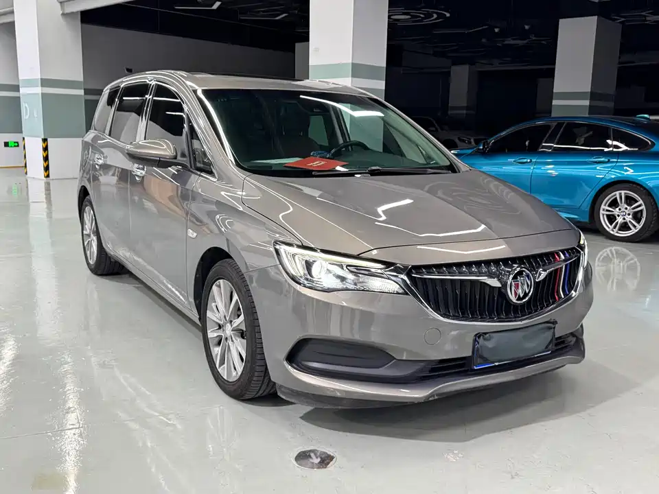 Buick GL6