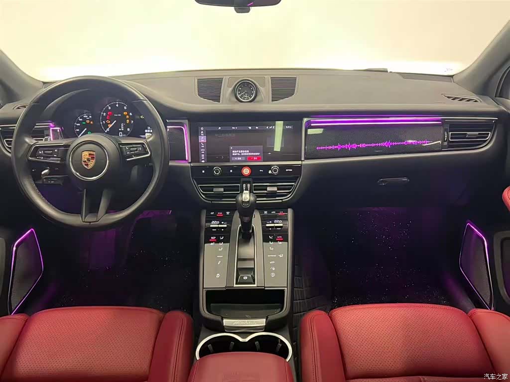 Porsche Macan, 2024 8