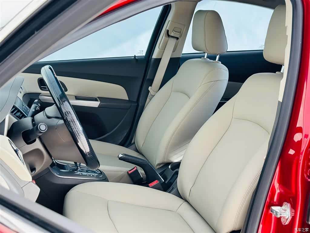 Chevrolet SE, 2016 20